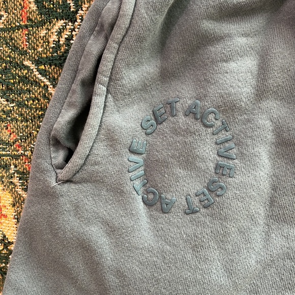 SET ACTIVE Berry (Blue) Sweatshorts - Picture 2 of 2